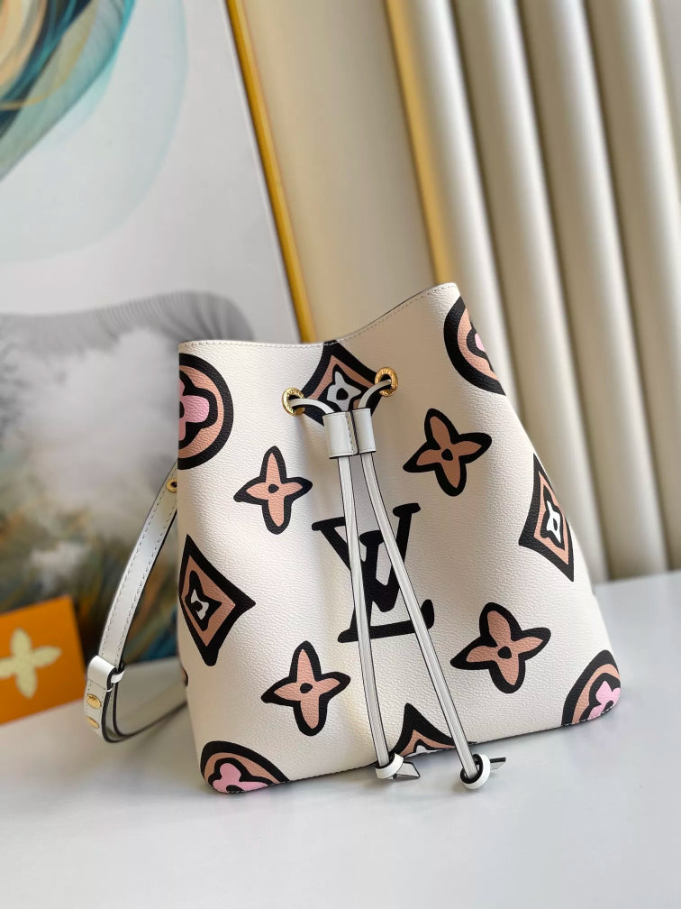 LOUIS VUITTON 26.0 X 26.0 X 17.5 CM HITE NÉONOÉ MONOGRAM