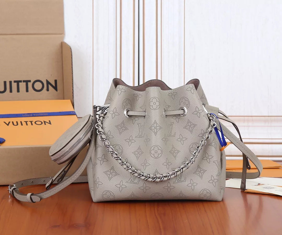 LOUIS VUITTON 19 X 22 X 14CM BELLA MURIA BAG
