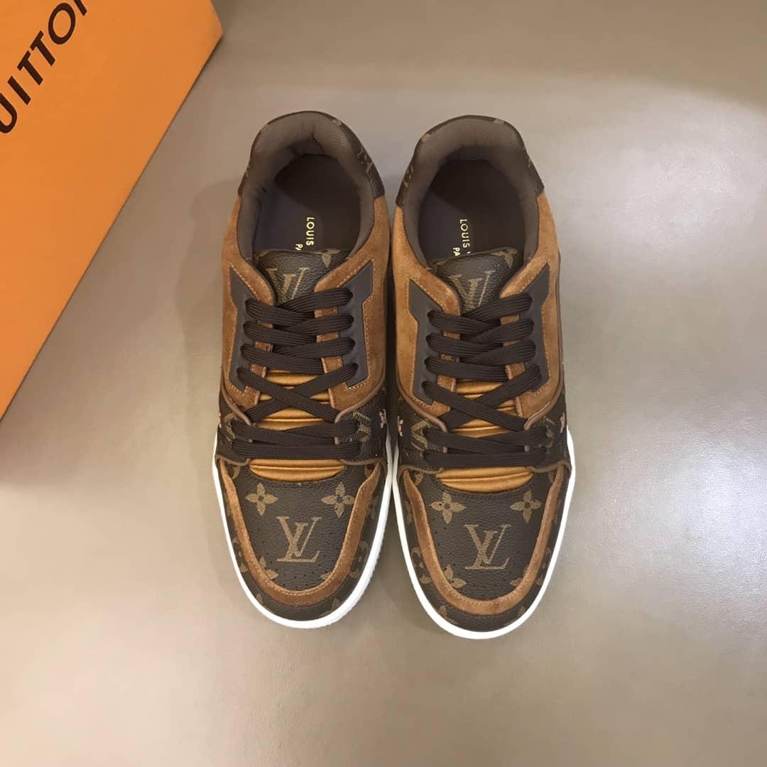 LOUIS VUITTON TRAINER SNEAKERS