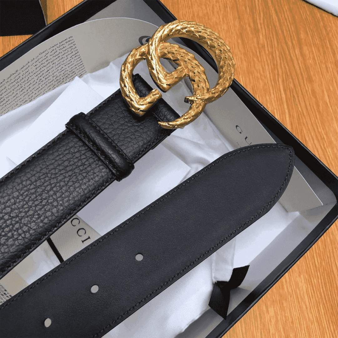 GUCCI LEATHER BELT W/ TEXTURED DOUBLE G BUCKLE