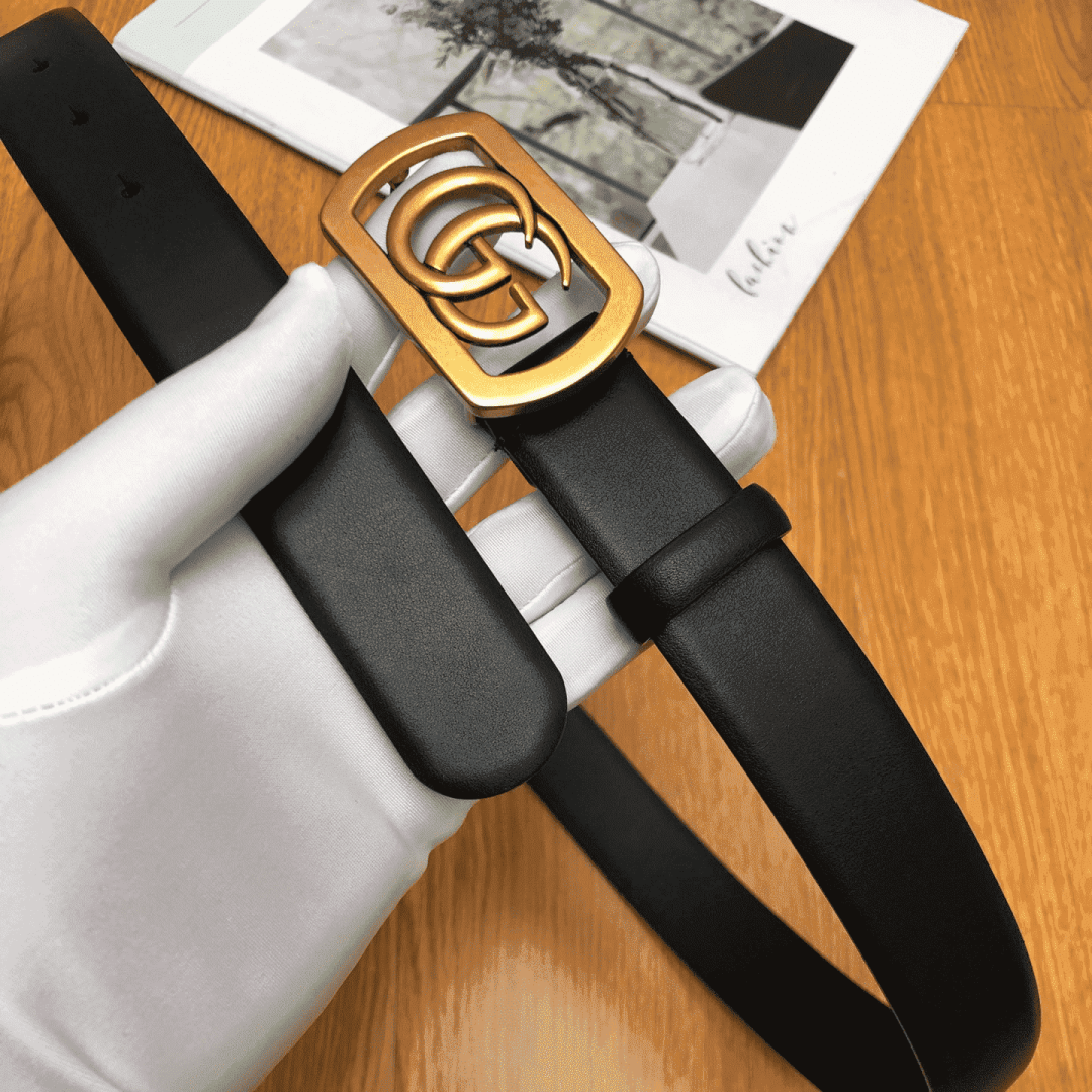 GUCCI BELT WITH FRAMED DOUBLE G BUCKLE