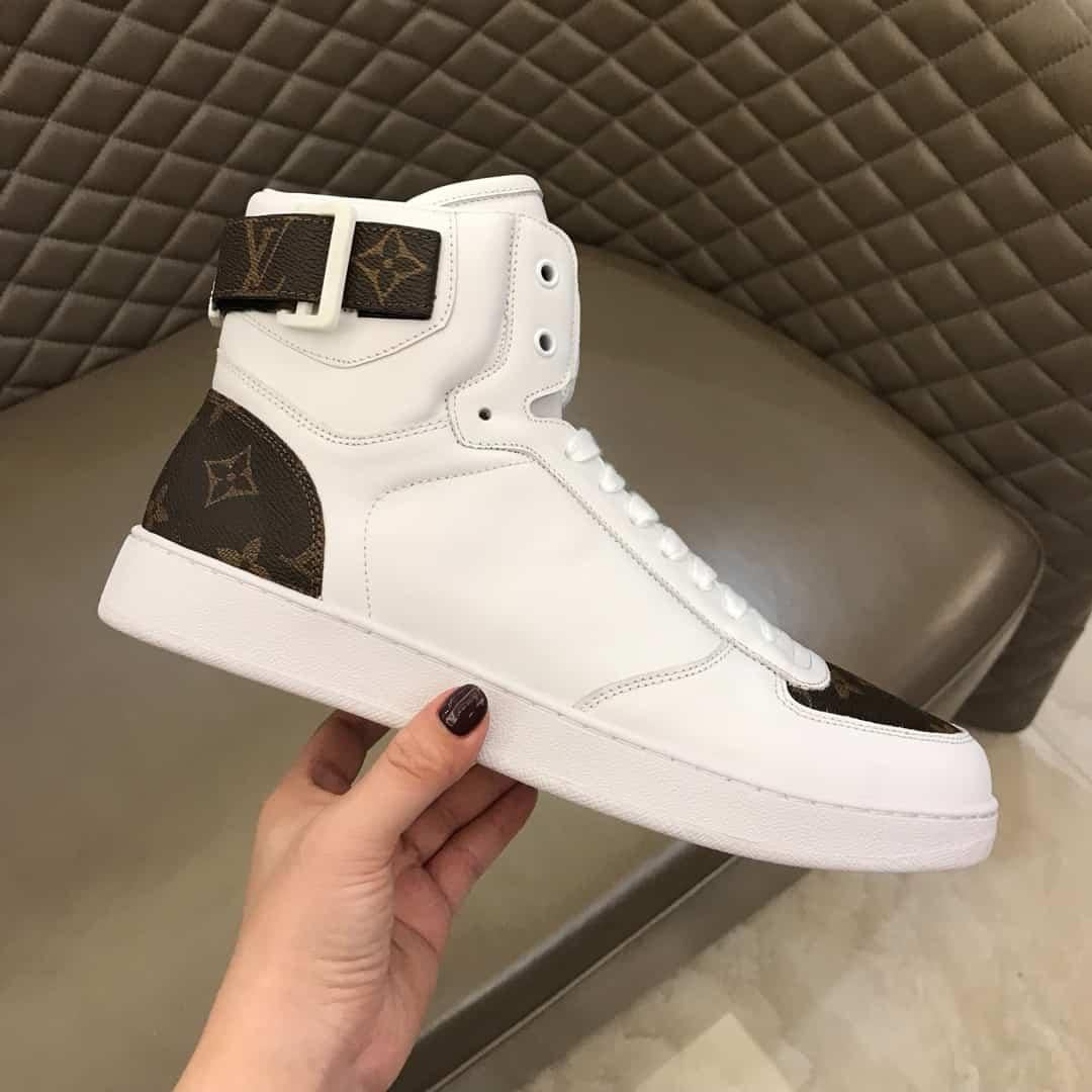 LOUIS VUITTON RIVOLI SNEAKER