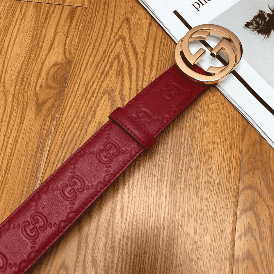 GUCCI INTERLOCKING G-BUCKLE LEATHER BELT