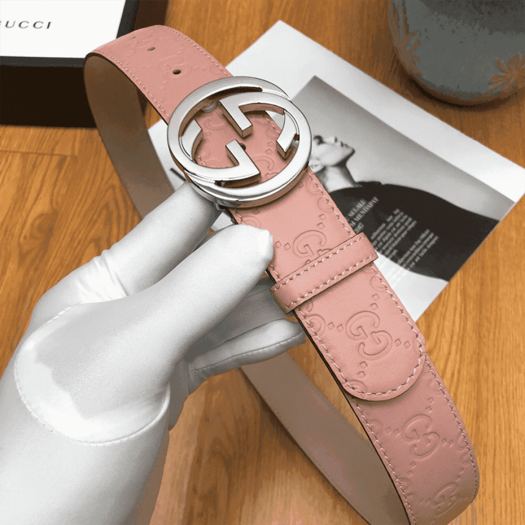 GUCCI INTERLOCKING G-BUCKLE LEATHER BELT