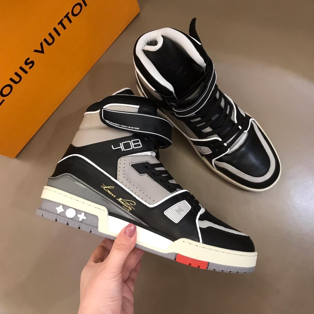LOUIS VUITTON MID -TOP TRAINER