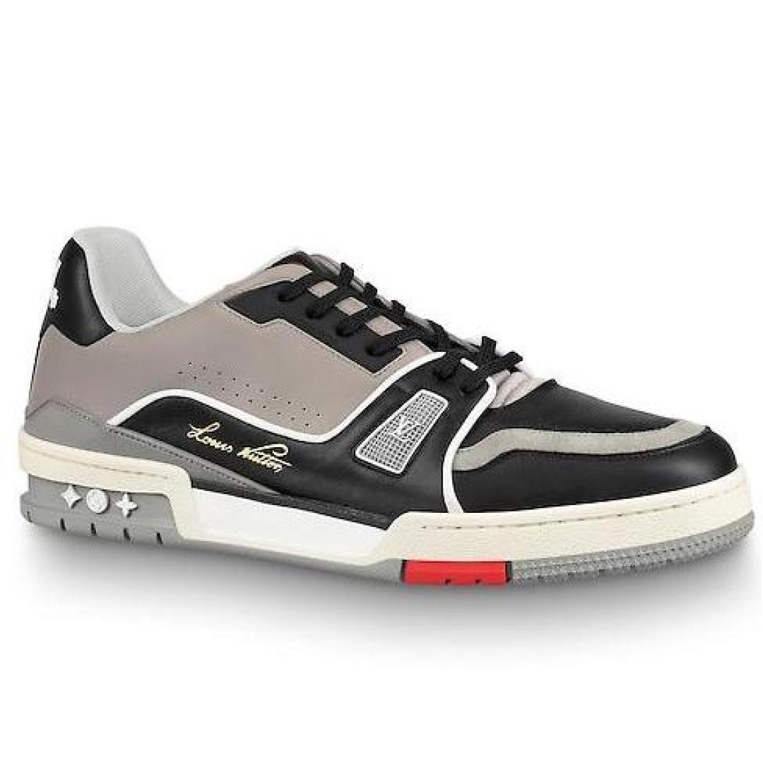 LOUIS VUITTON TRAINER SNEAKER