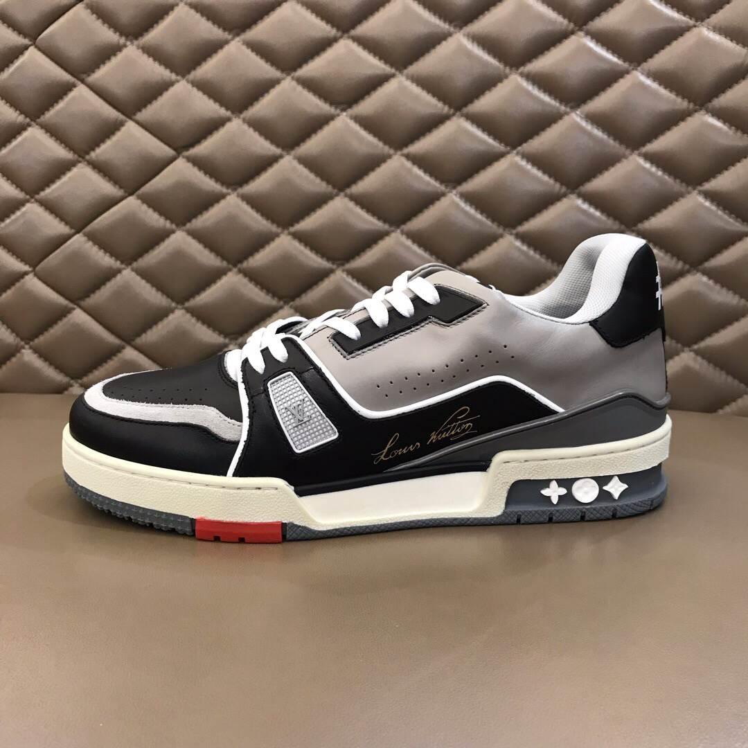 LOUIS VUITTON TRAINER SNEAKER