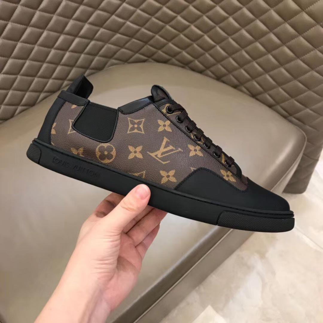 LOUIS VUITTON SNEAKERS SLALOM BASKETS