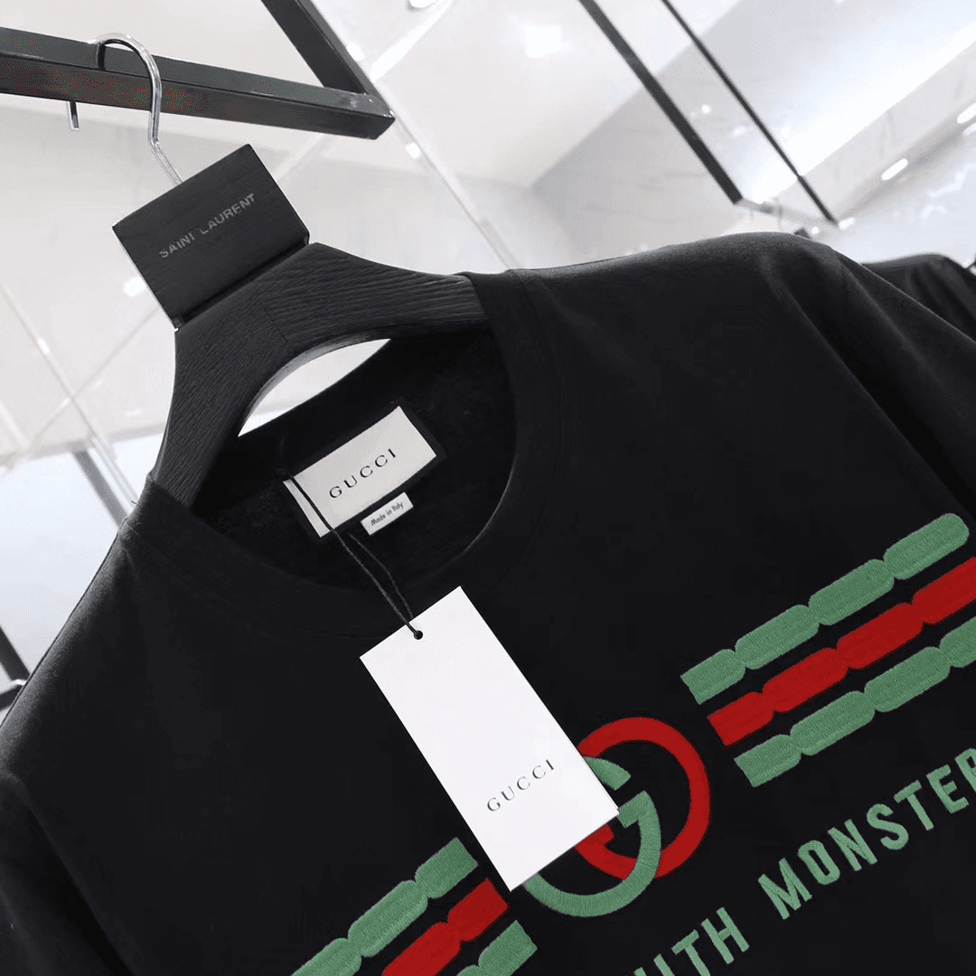 GUCCI FRIENDLY WITH MONSTERS TSHIRT