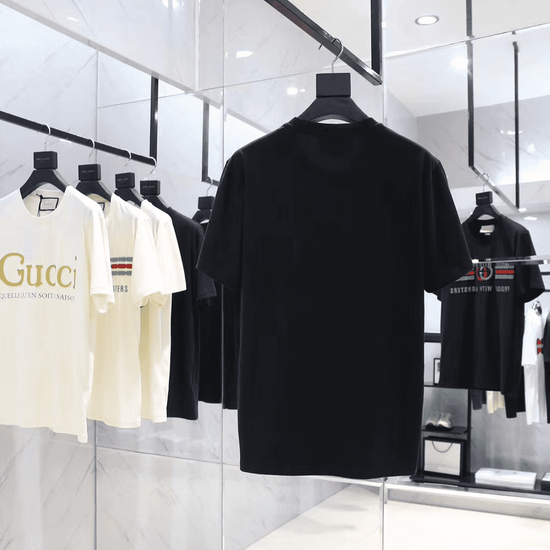 GUCCI FRIENDLY WITH MONSTERS TSHIRT
