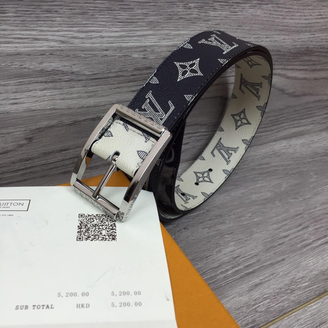 LOUIS VUITTON WHITE/BLUE MONOGRAM SA.VANE CANVAS CHAP.MAN BROTHERS RE.VERSO BELT