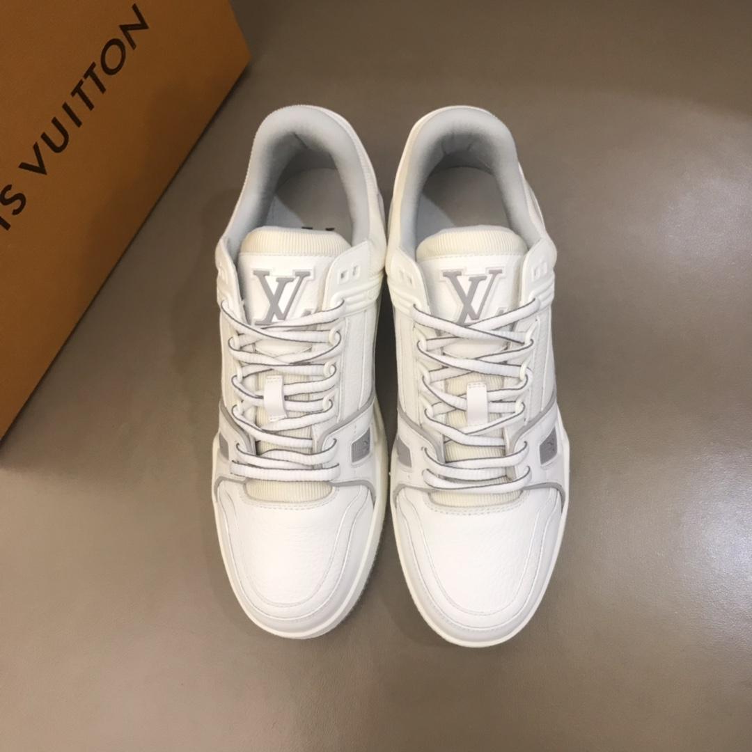 LOUIS VUITTON TRAINER SNEAKER
