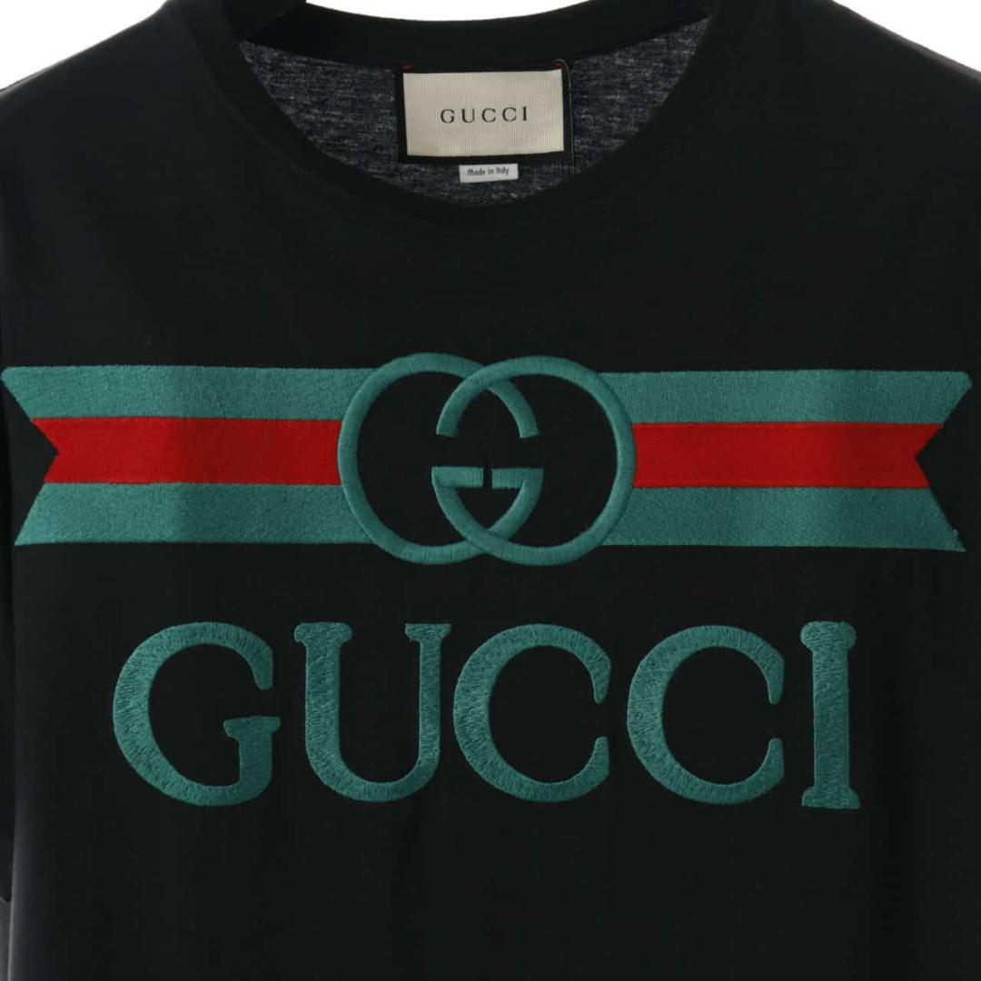 GUCCI EMBROIDERED BELT LOGO SHORT SLEEVE BLACK T SHIRT