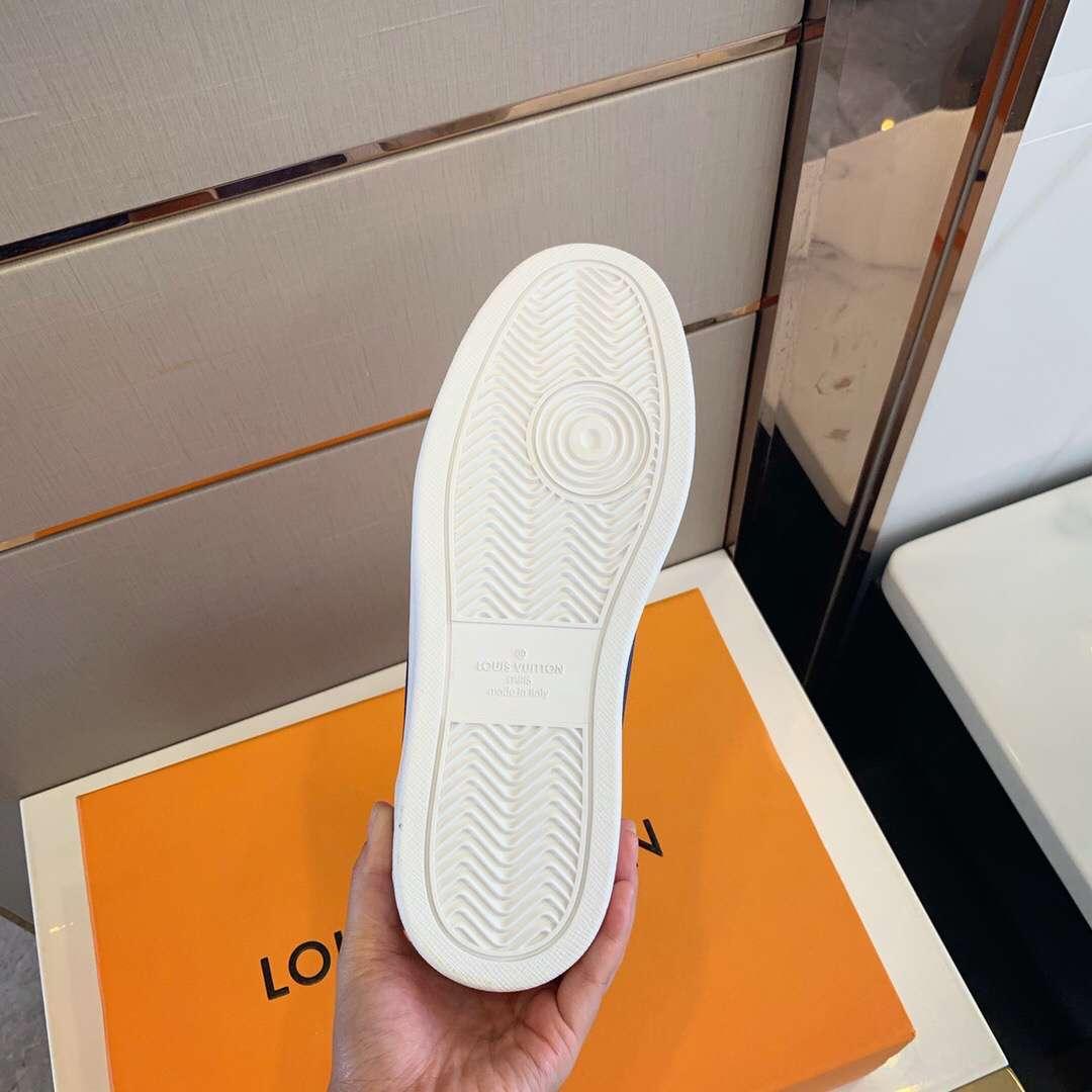 LOUIS VUITTON MONOGRAM HIGH TOP SNEAKER