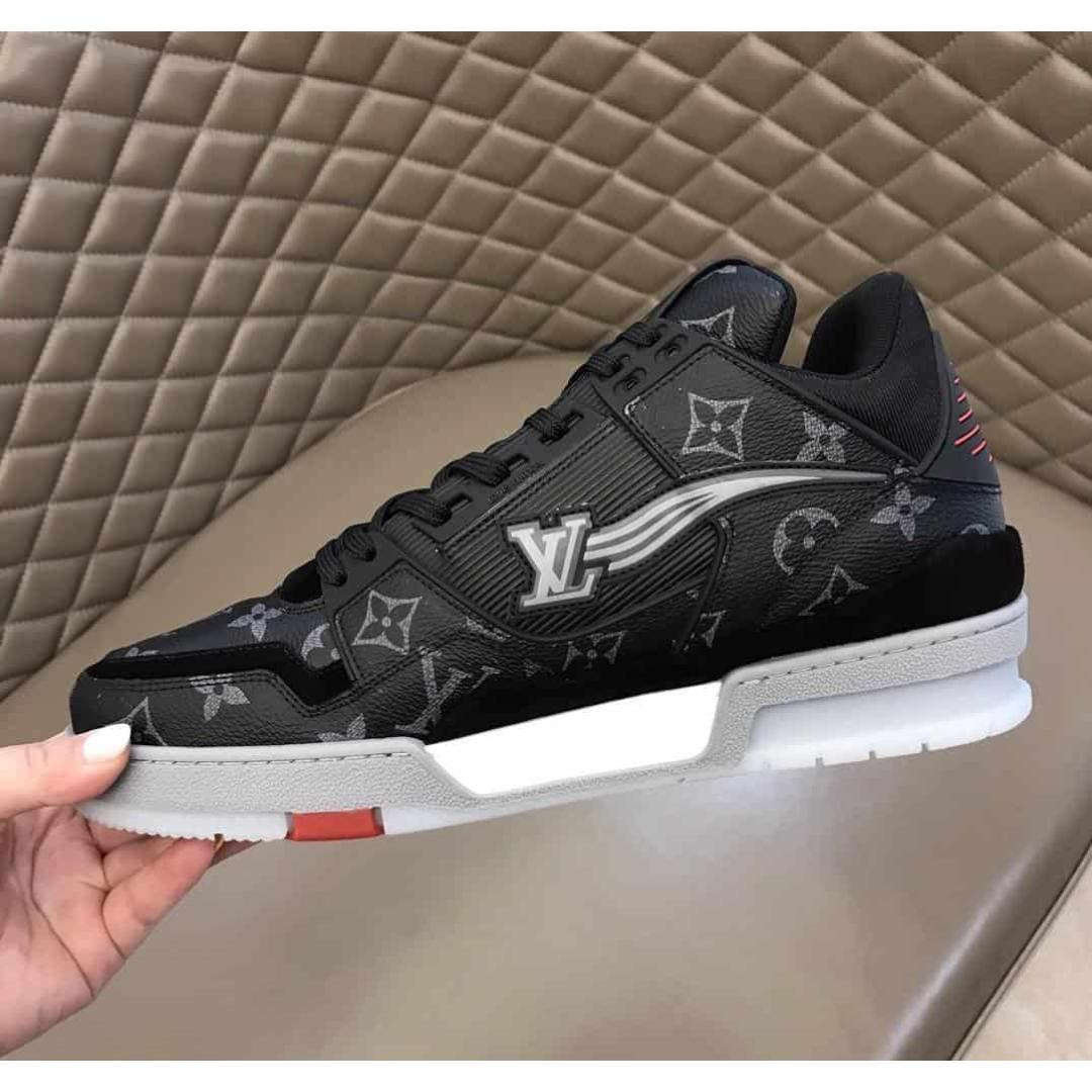 LOUIS VUITTON TRAINER SNEAKER