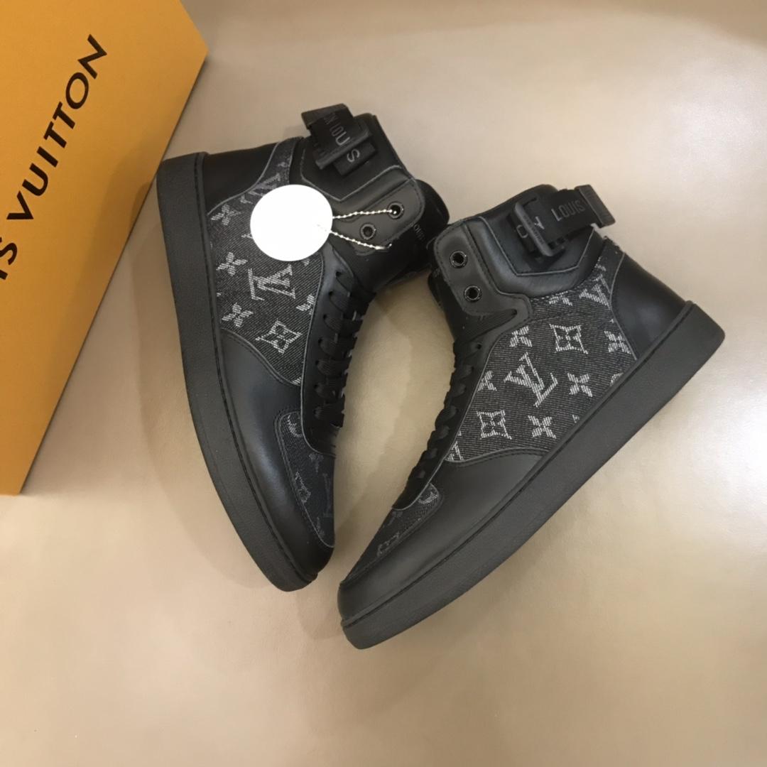 LOUIS VUITTON RIVOLI BOOTS