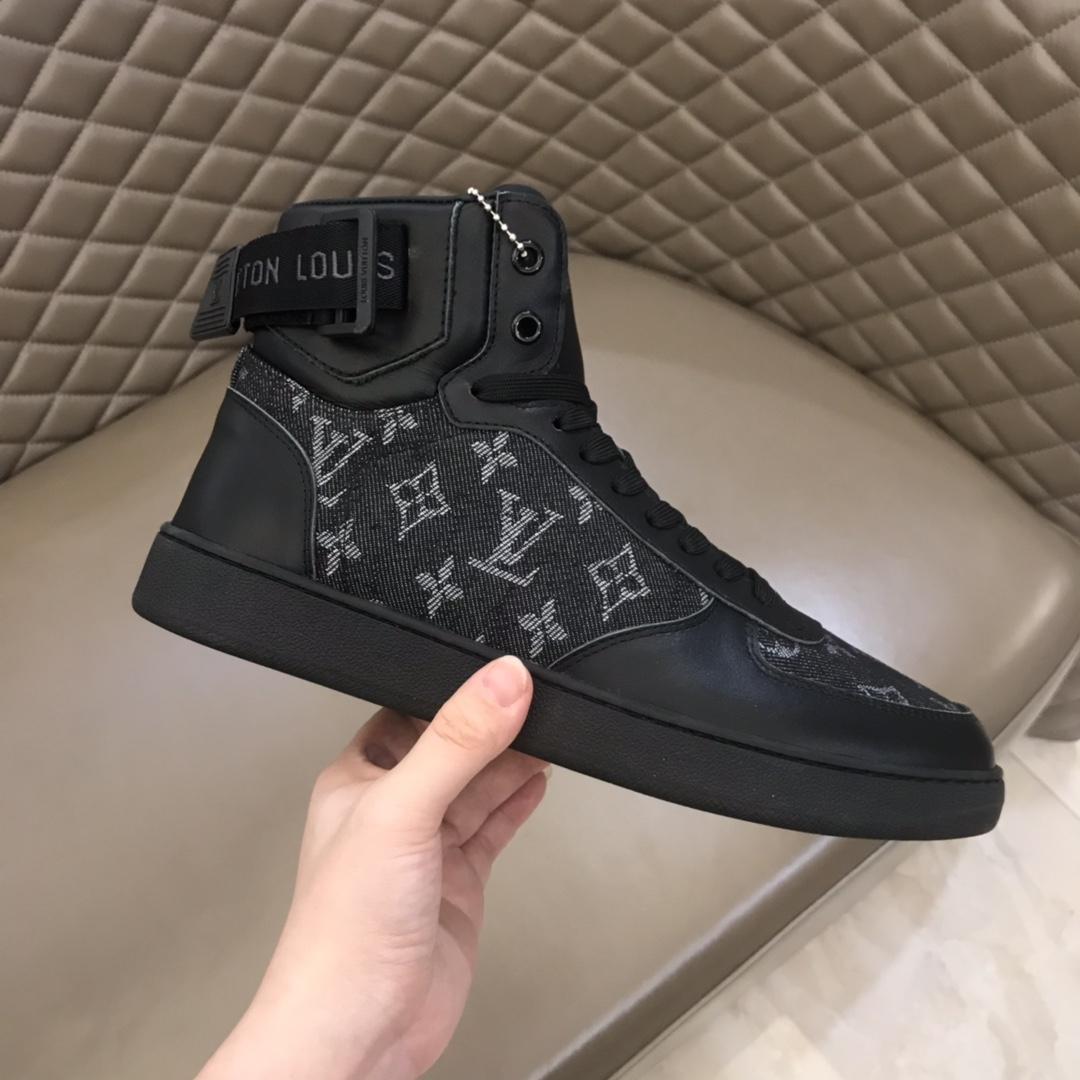LOUIS VUITTON RIVOLI BOOTS