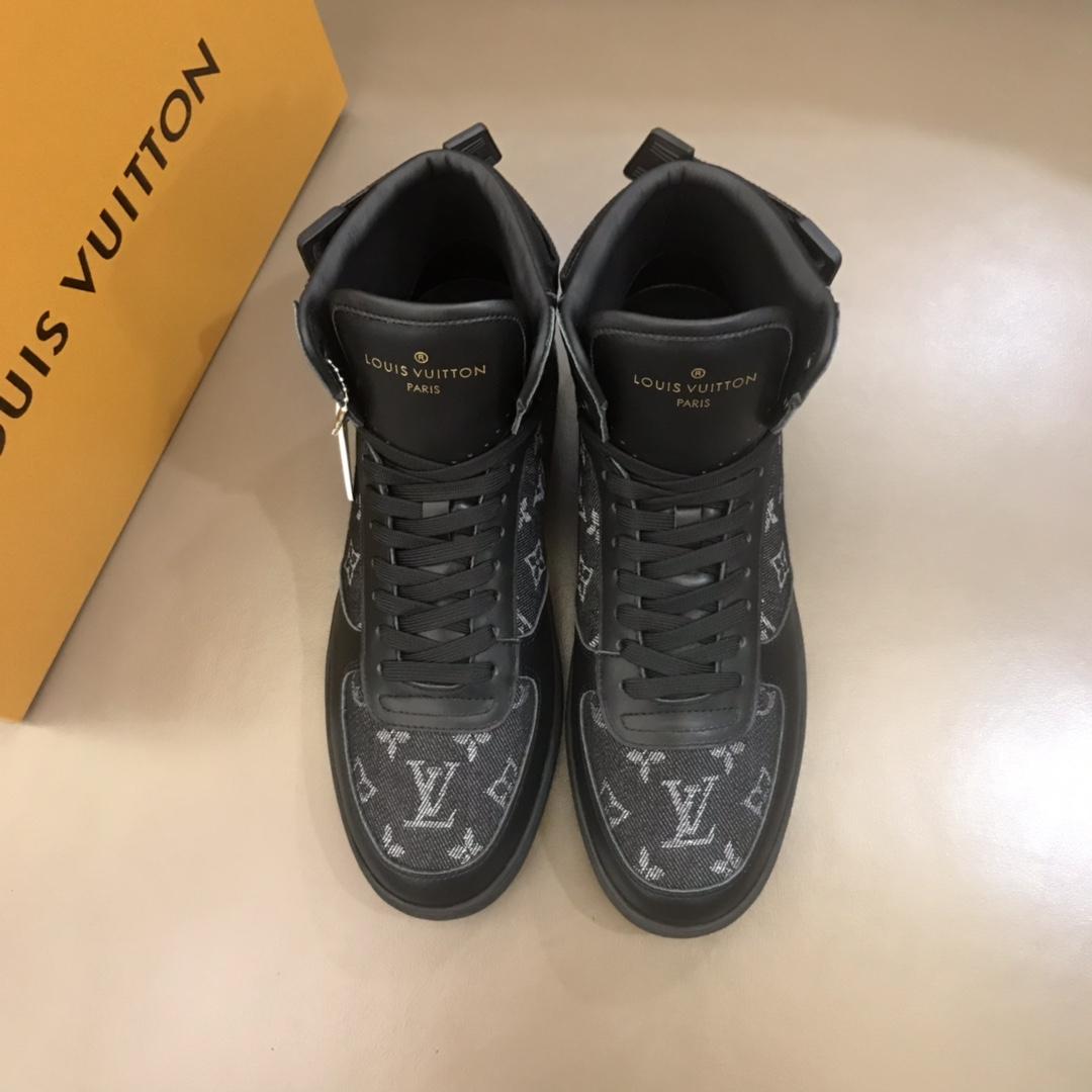 LOUIS VUITTON RIVOLI BOOTS