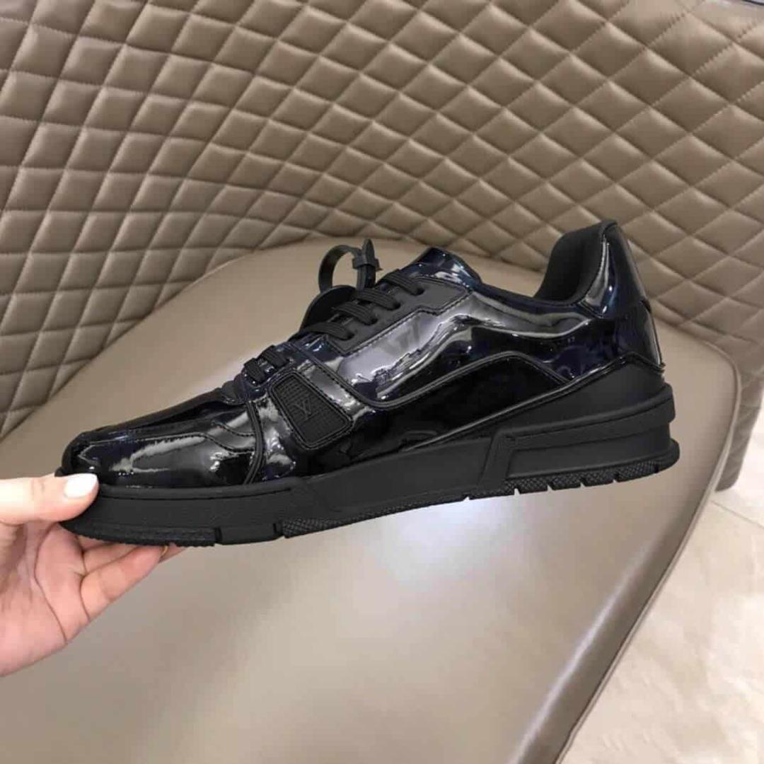 LOUIS VUITTON TRAINER SNEAKER