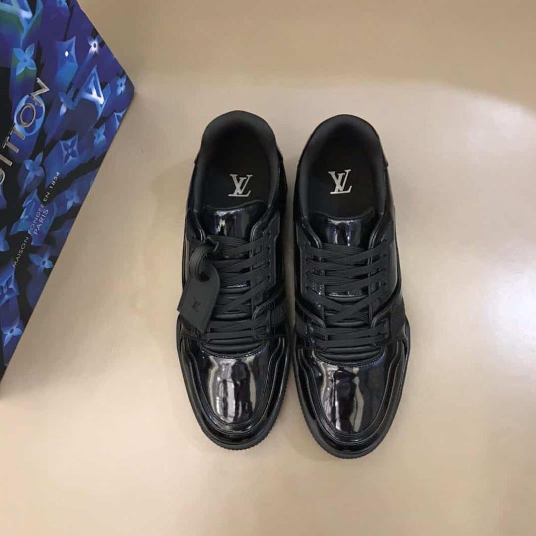 LOUIS VUITTON TRAINER SNEAKER