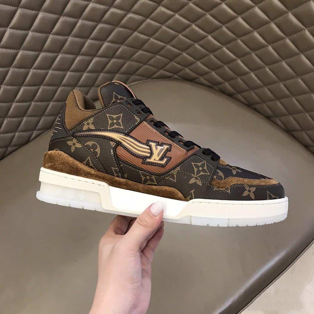 LOUIS VUITTON TRAINER SNEAKER