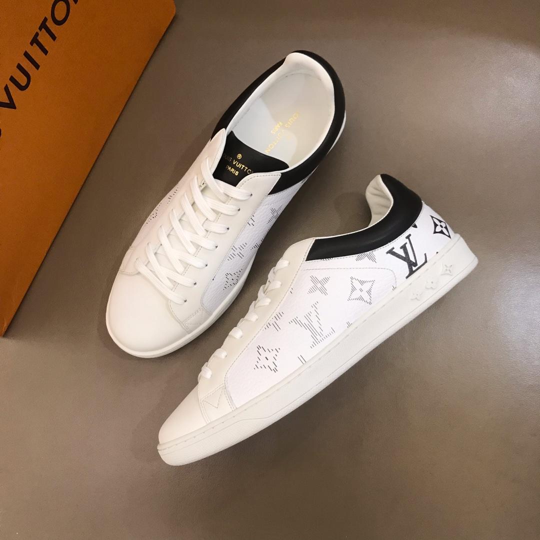 LOUIS VUITTON LUXEMBOURG SNEAKERS