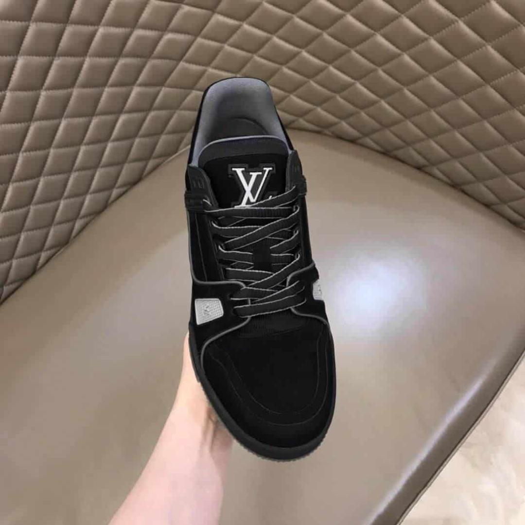 LOUIS VUITTON LV 408 TRAINERS IN SUEDE & GRAY FLANNEL