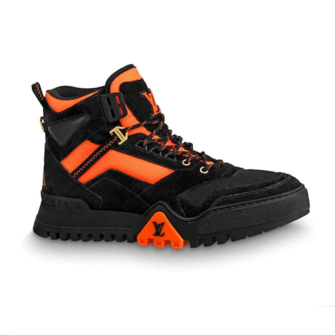 LOUIS VUITTON HIKING ANKLE BOOTS