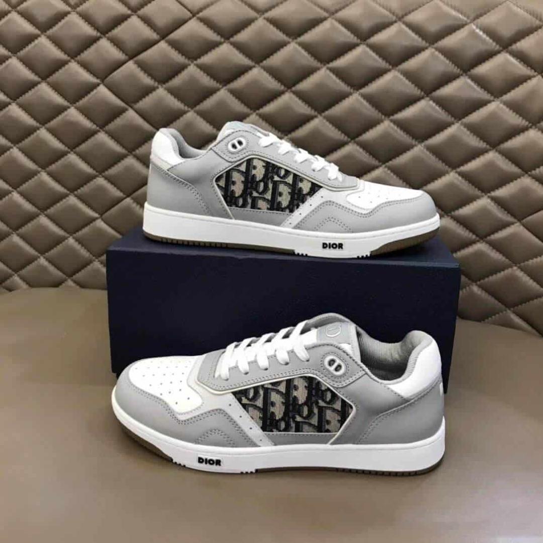 B27 LOW-TOP SNEAKER