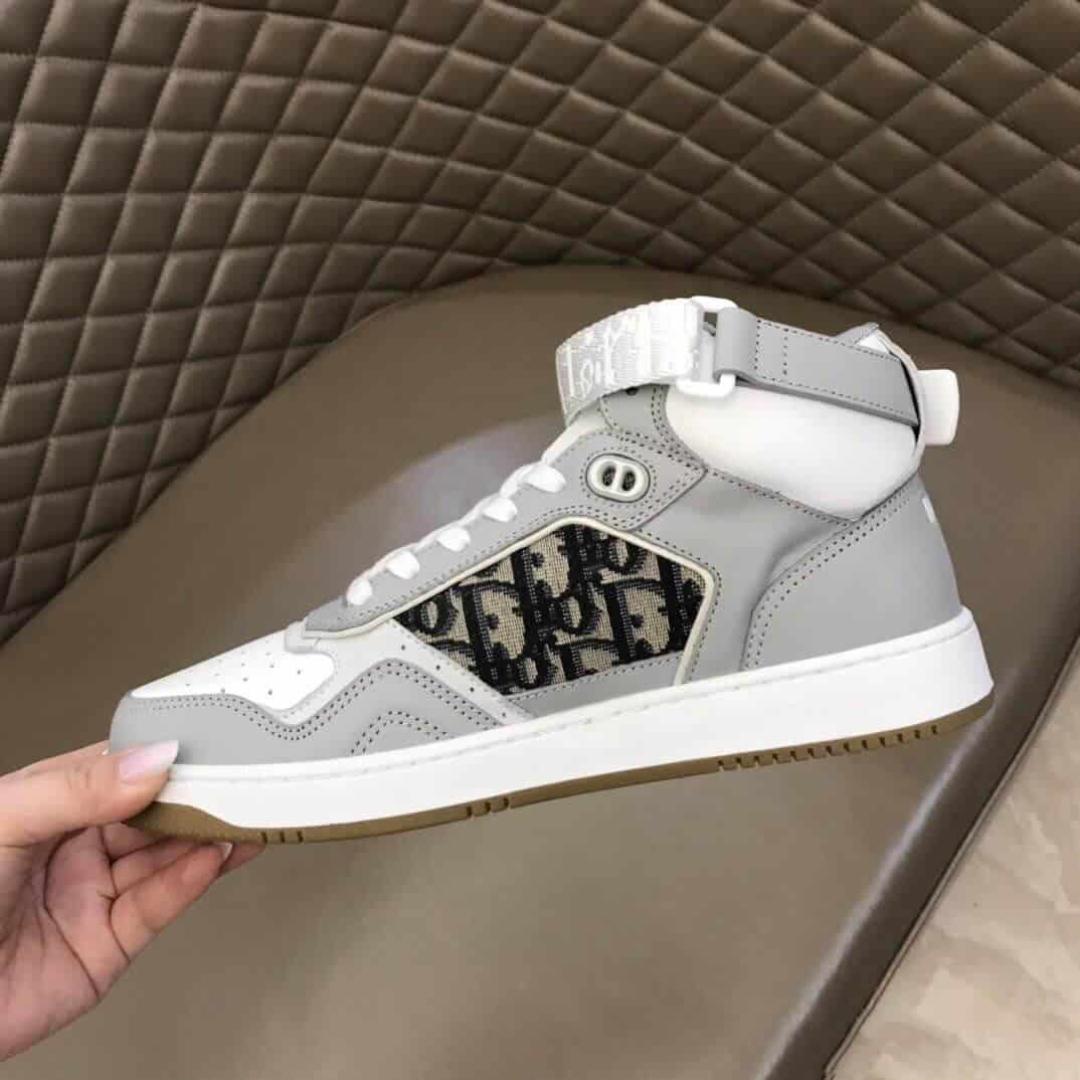 B27 HIGH-TOP SNEAKER
