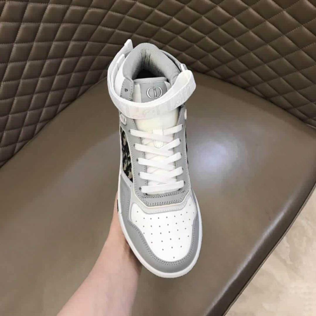 B27 HIGH-TOP SNEAKER