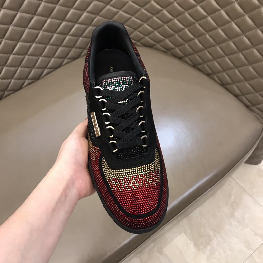 LOUIS VUITTON TRAINER SNEAKER