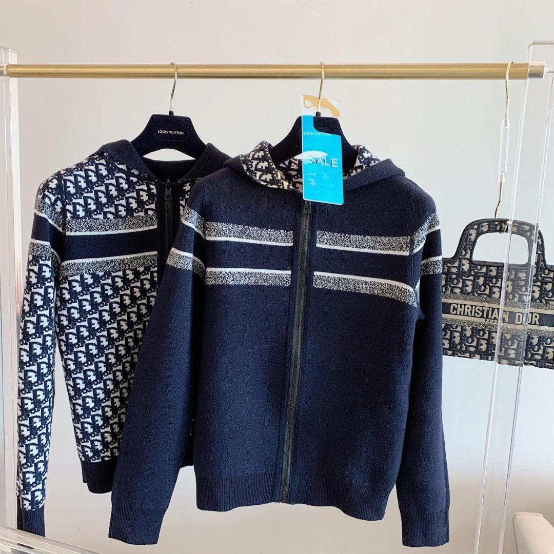 REVERSIBLE ZIPPED CARDIGAN WITH HOOD BLUE DIOR OBLIQUE