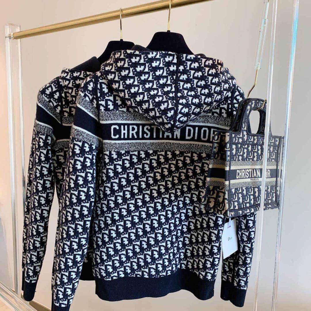REVERSIBLE ZIPPED CARDIGAN WITH HOOD BLUE DIOR OBLIQUE