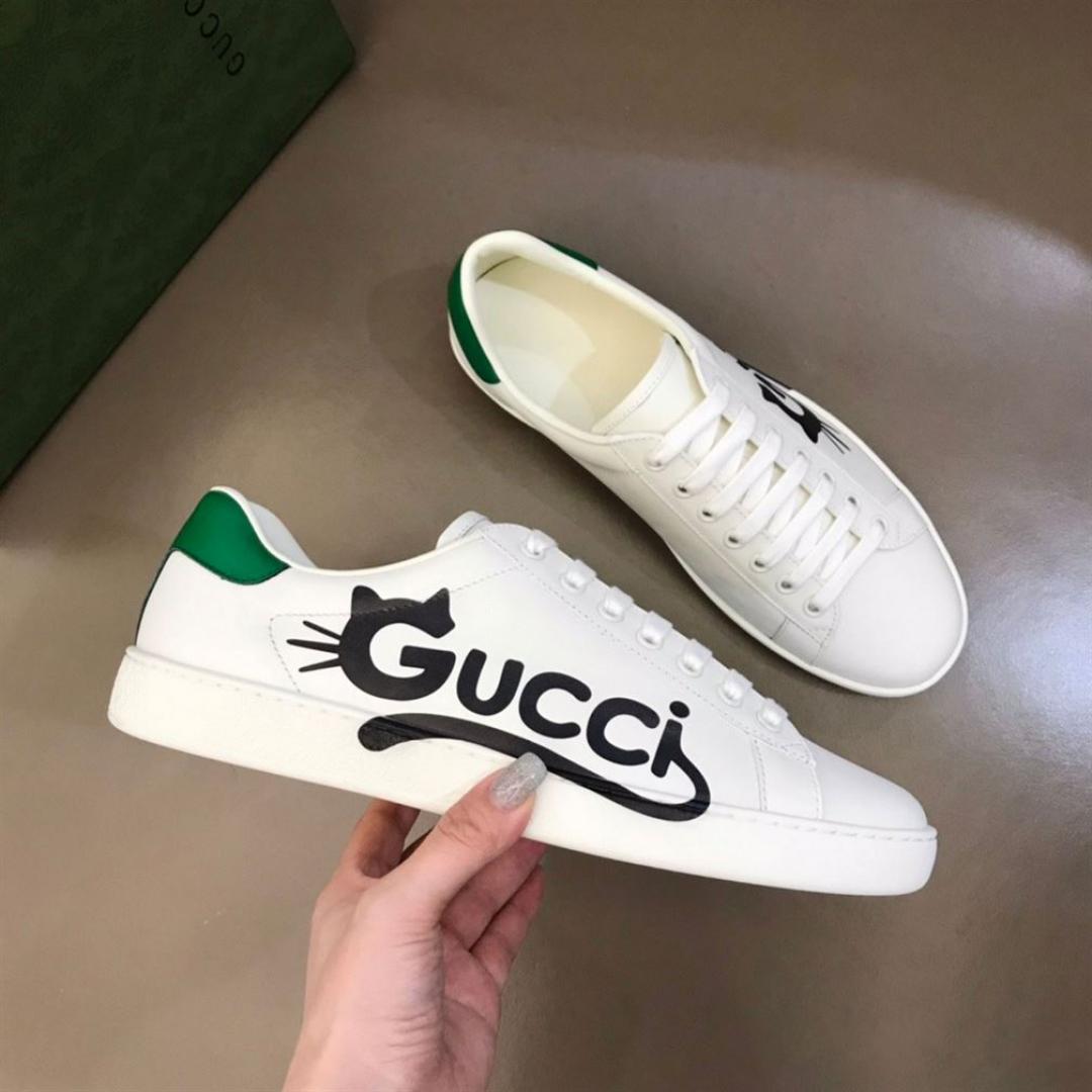 GUCCI ACE SNEAKERS WITH KITTEN