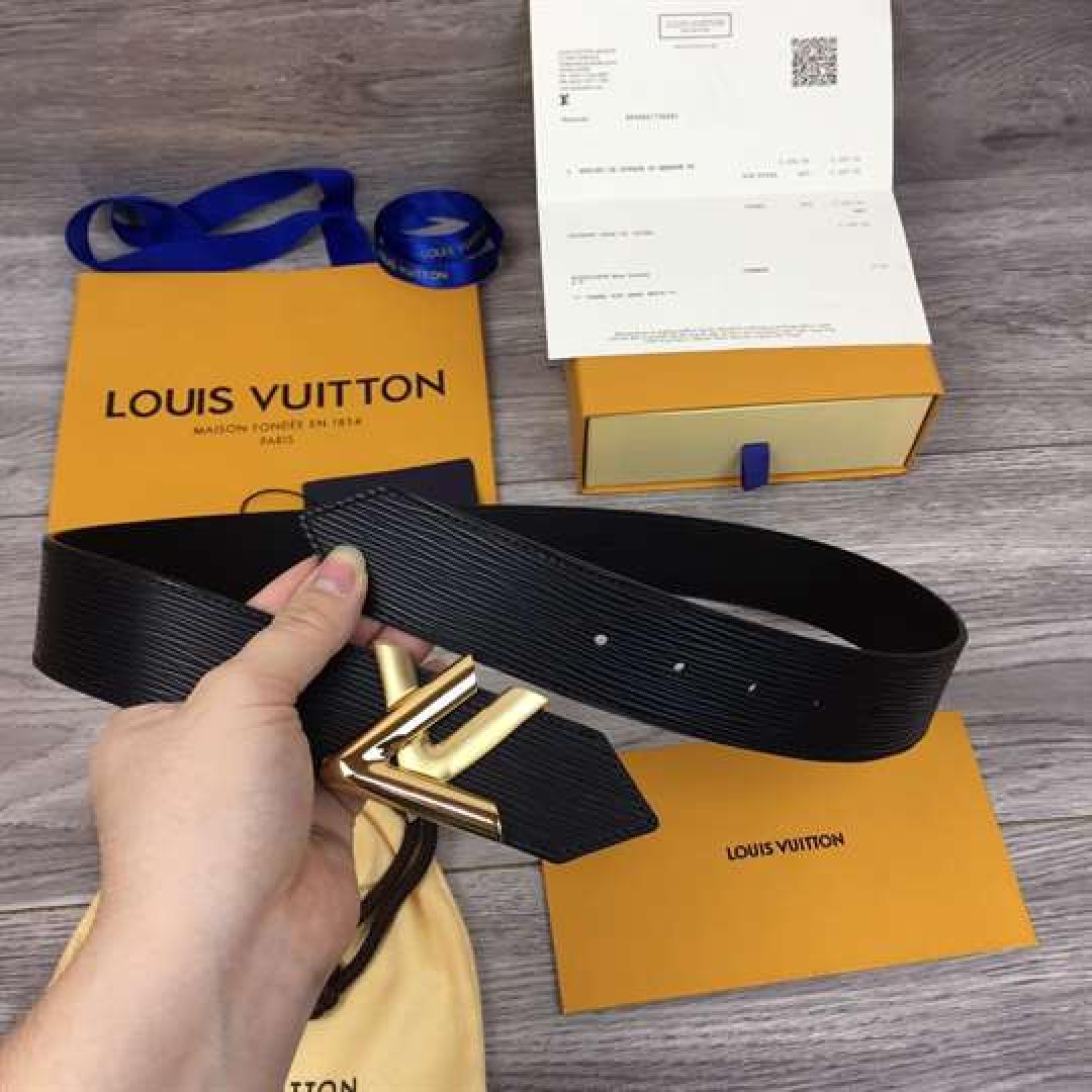 LOUIS VUITTON EPI LEATHER LV TWIST 40MM BELT M0068W BLACK