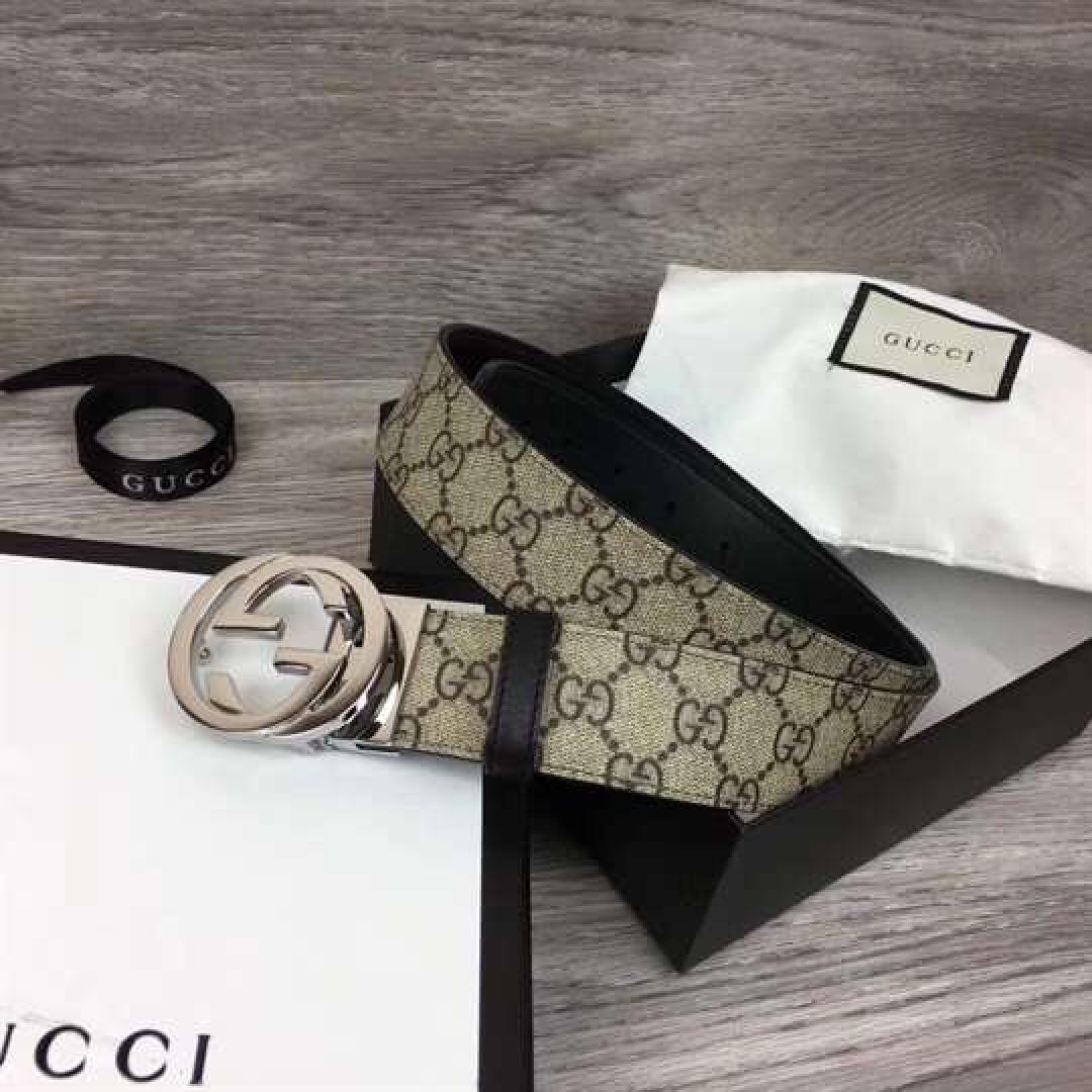 GUCCI GG SUPREME BELT WITH G BUCKLE