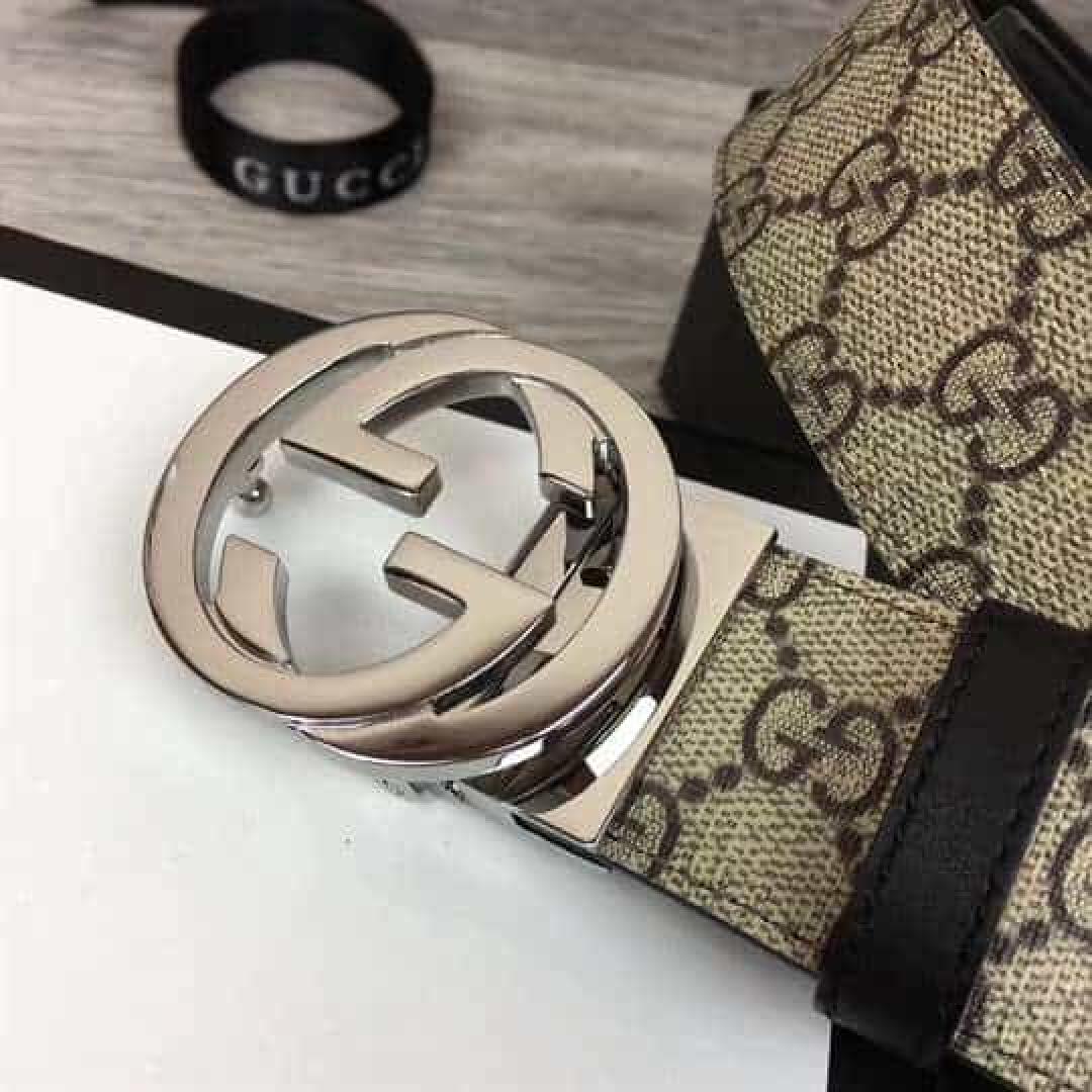 GUCCI GG SUPREME BELT WITH G BUCKLE
