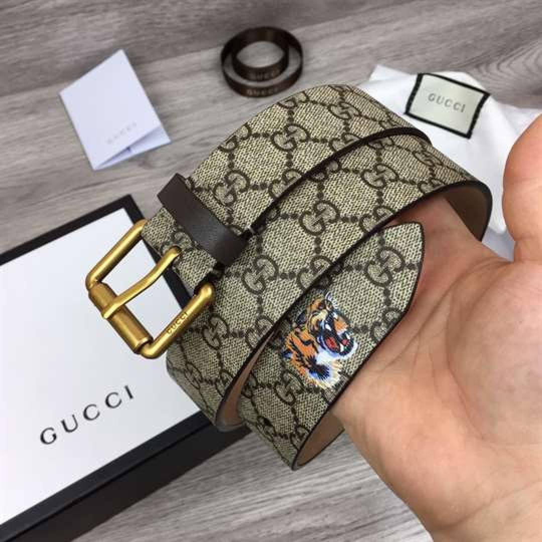 GUCCI TIGER PRINT GG SUPREME BELT