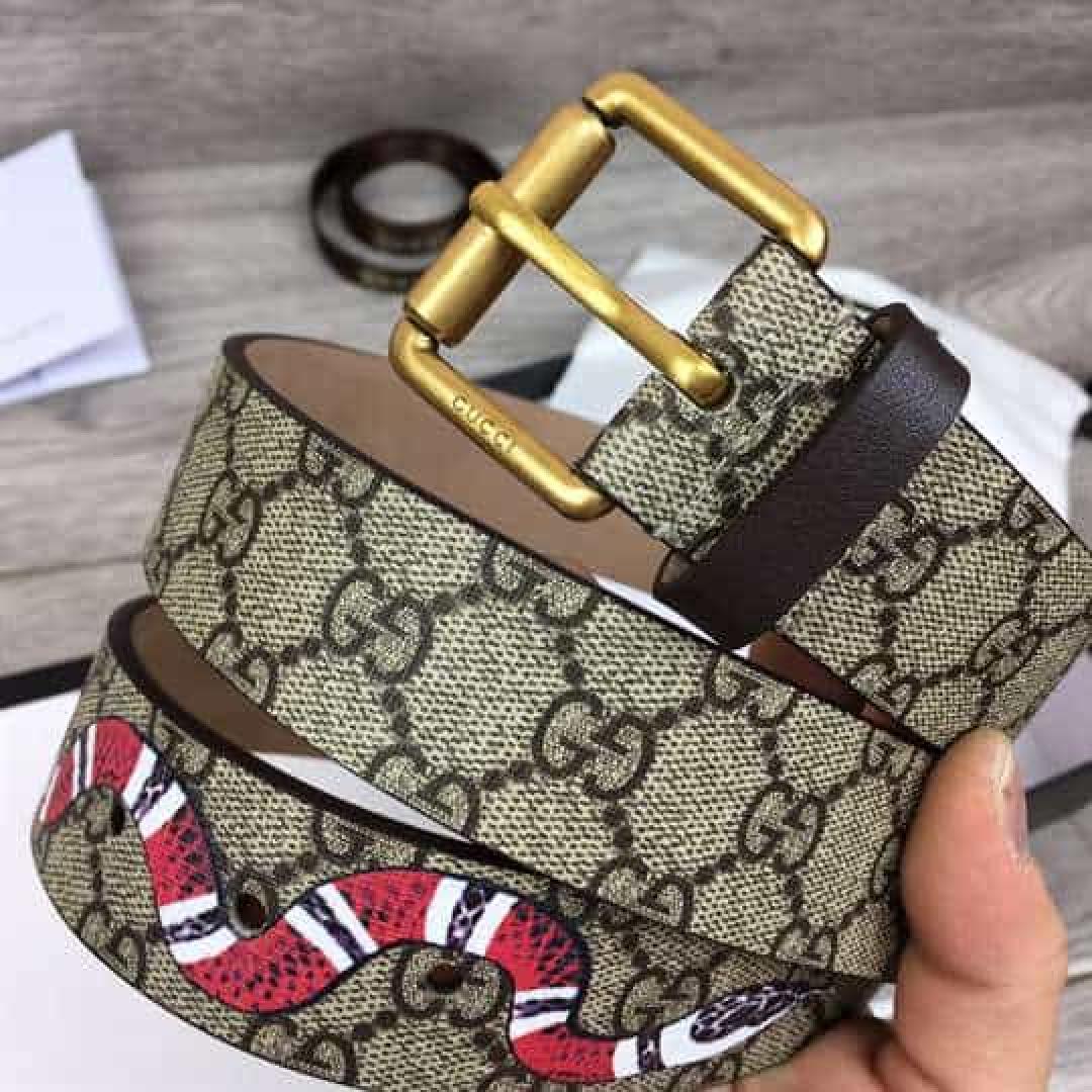 GUCCI SNAKE PRINT GG SUPREME BELT