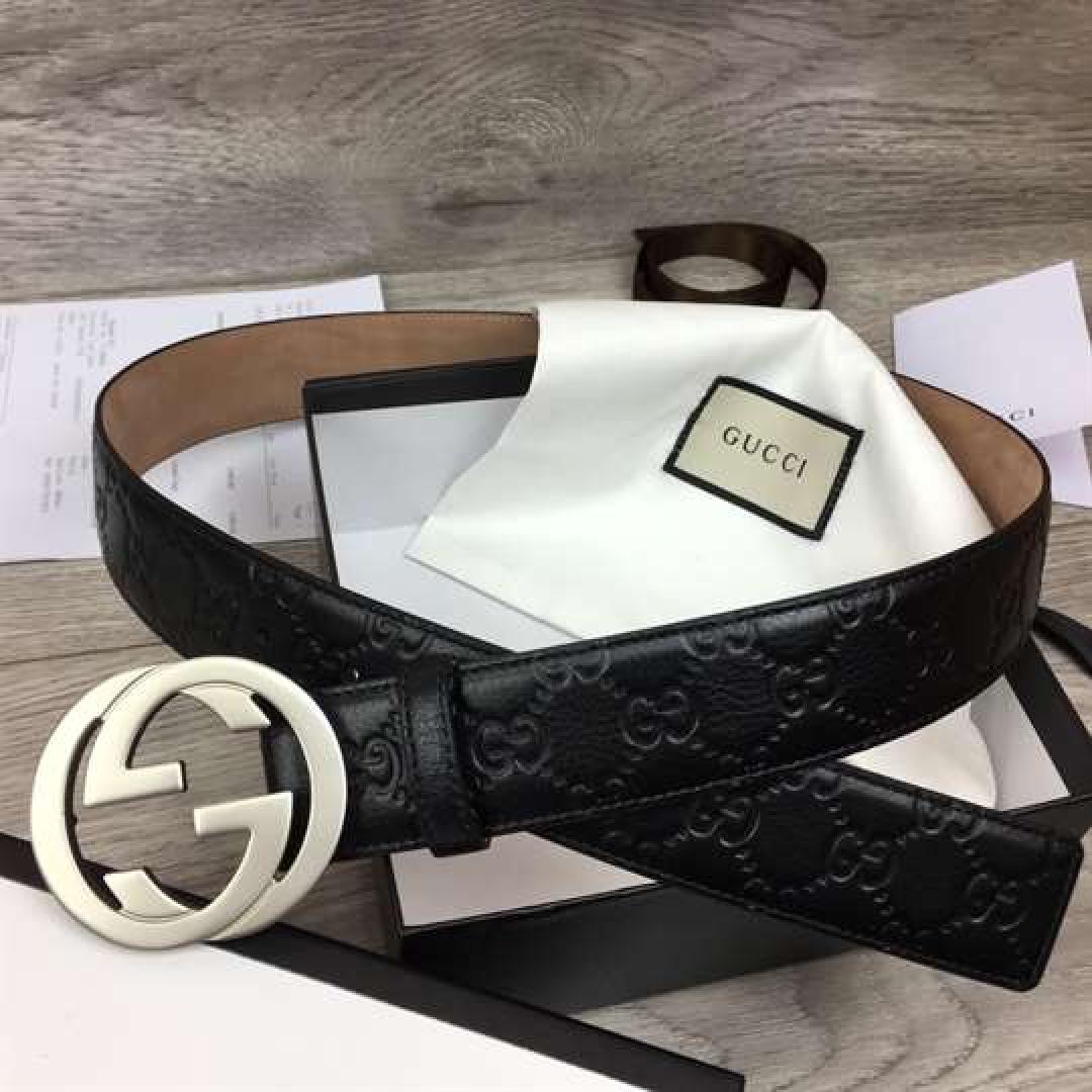 GUCCI GG SUPREME BELT WITH G BUCKLE