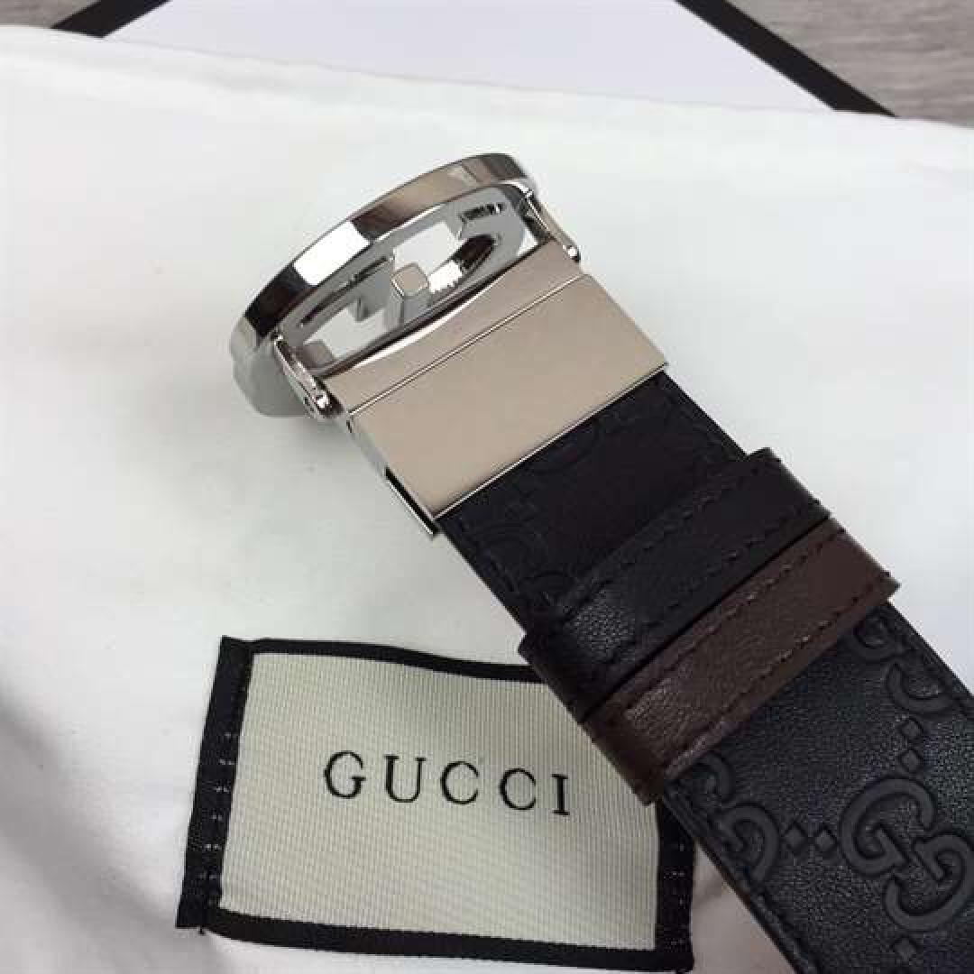 GUCCI SIGNATURE BELT WITH SILVER G BUCKLE