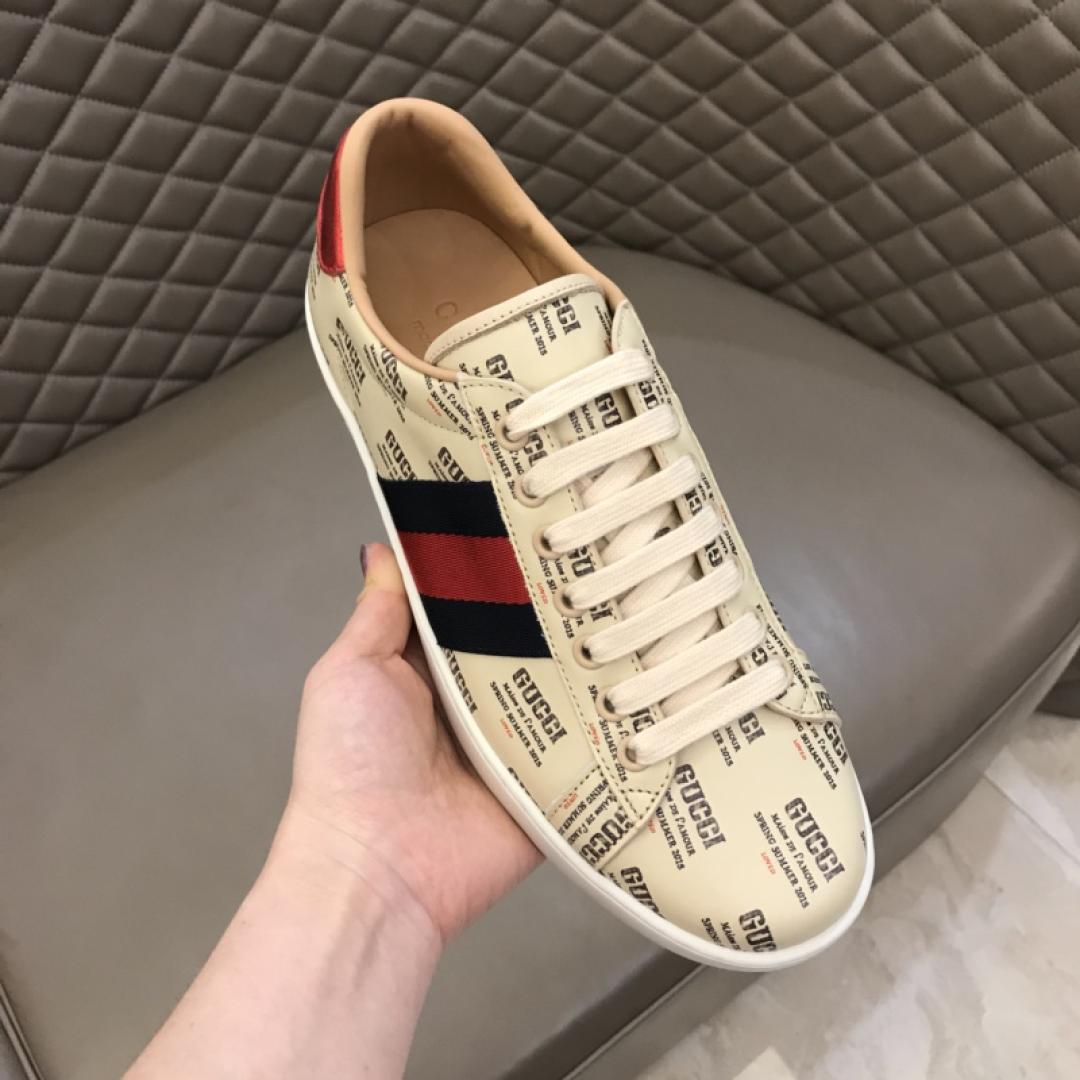 GUCCI STAMP PRINT SNEAKER