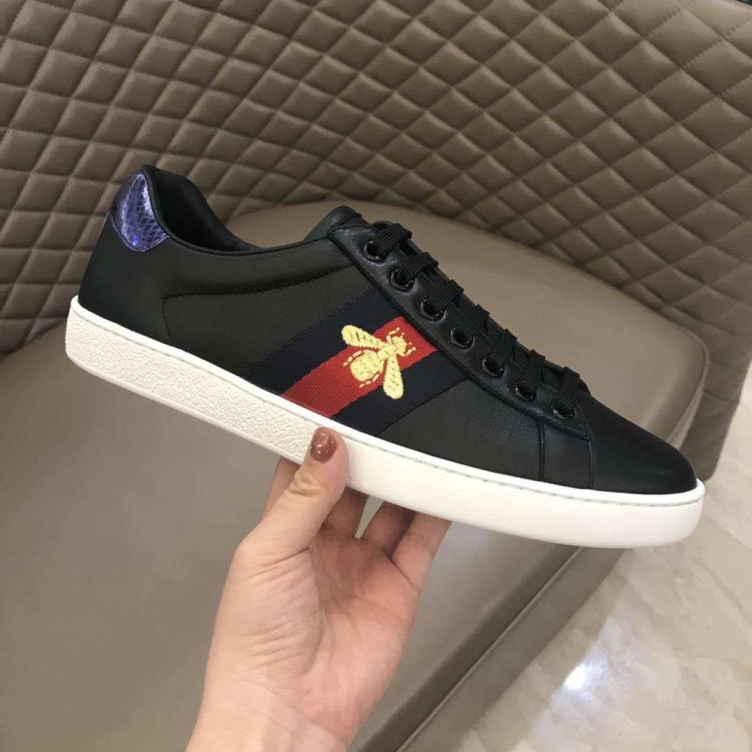 GUCCI ACE EMBROIDERED BEE SNEAKER BLACK