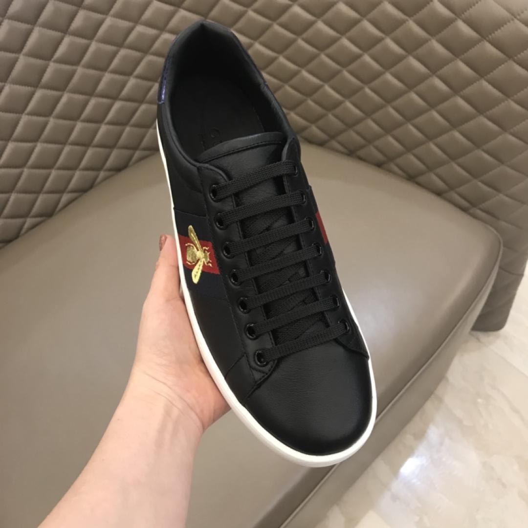 GUCCI ACE EMBROIDERED BEE SNEAKER BLACK