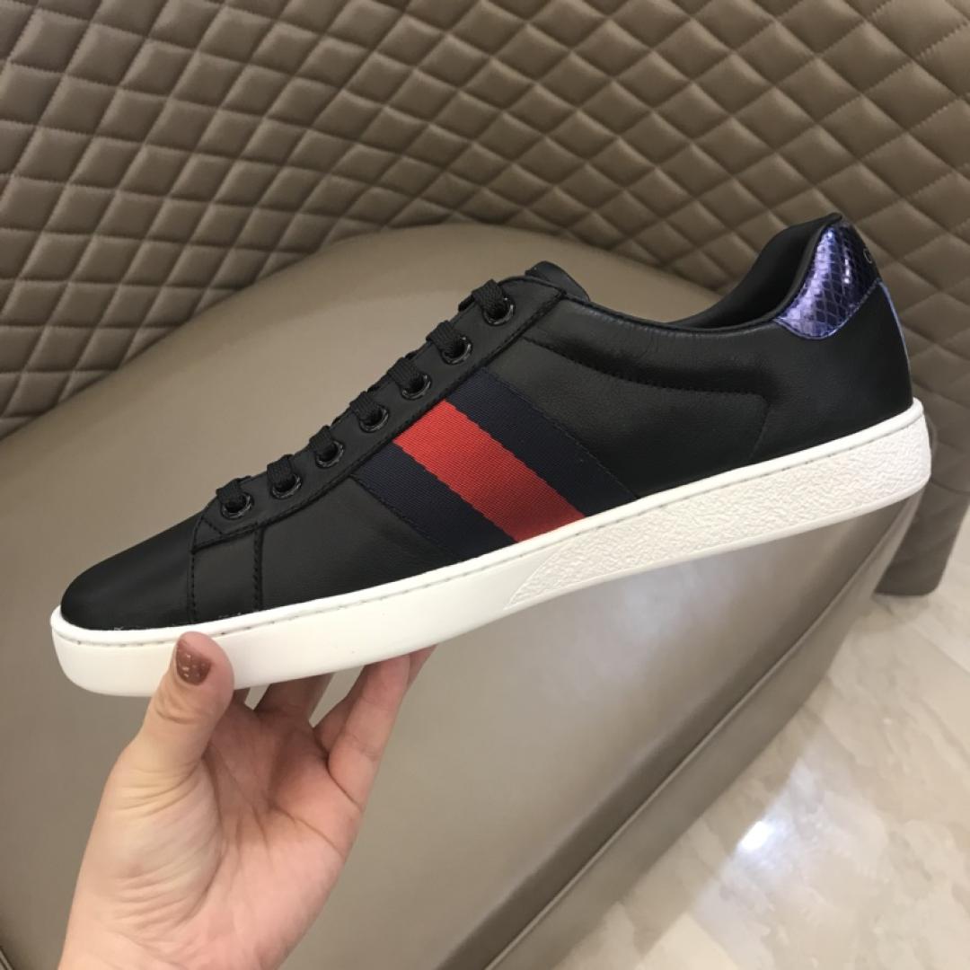GUCCI ACE EMBROIDERED BEE SNEAKER BLACK