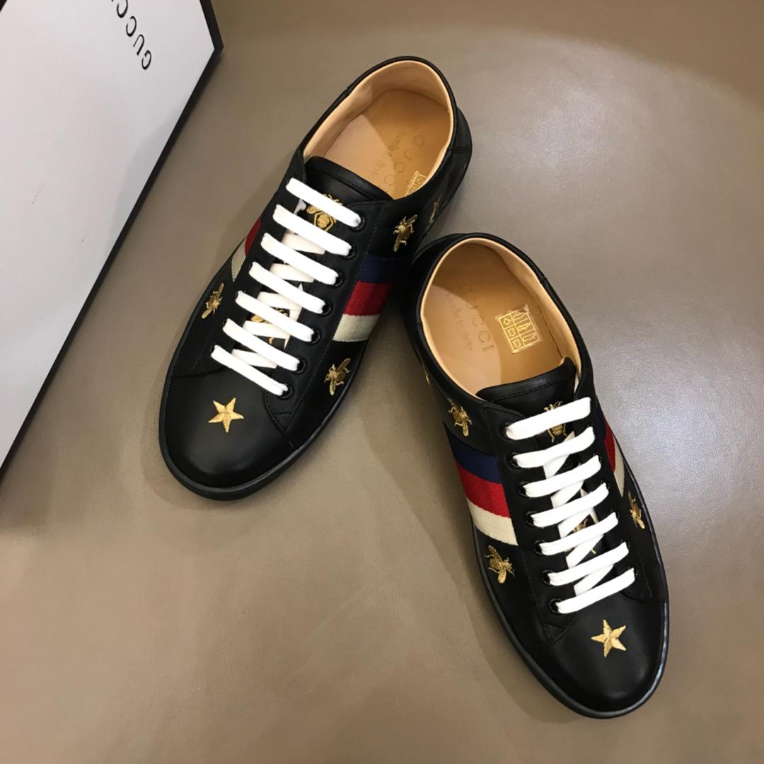 GUCCI BLACK BEE STAR WEB RED WHITE BLUE