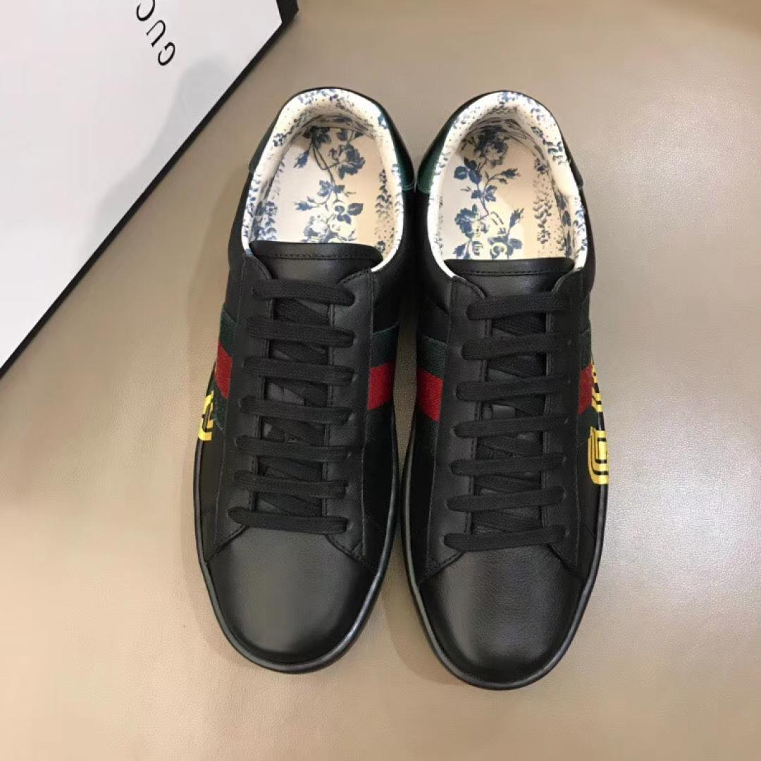 GUCCI ACE SNEAKER WITH GUCCY PRINT