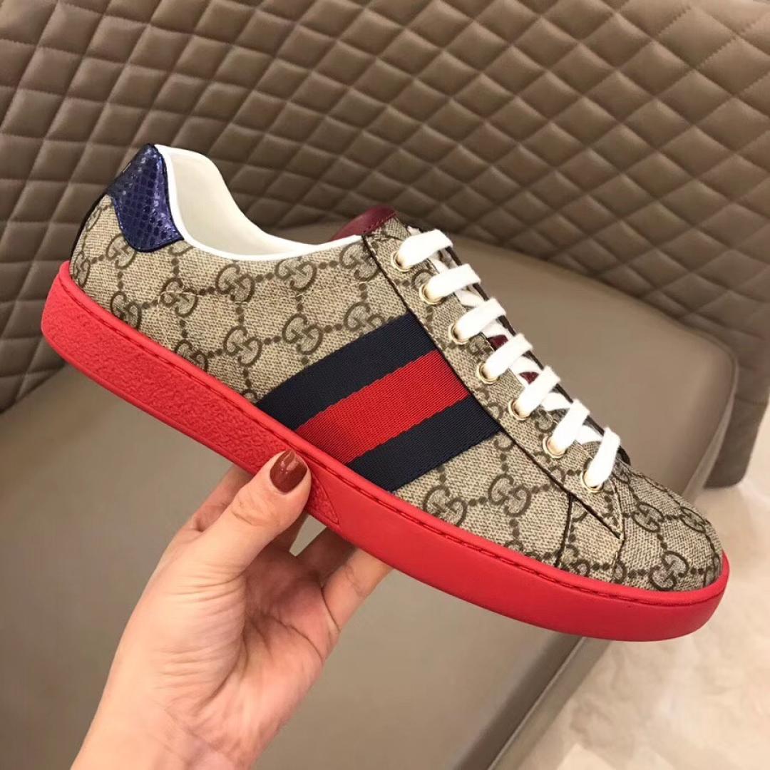 GUCCI ACE GG SUPREME SNEAKER