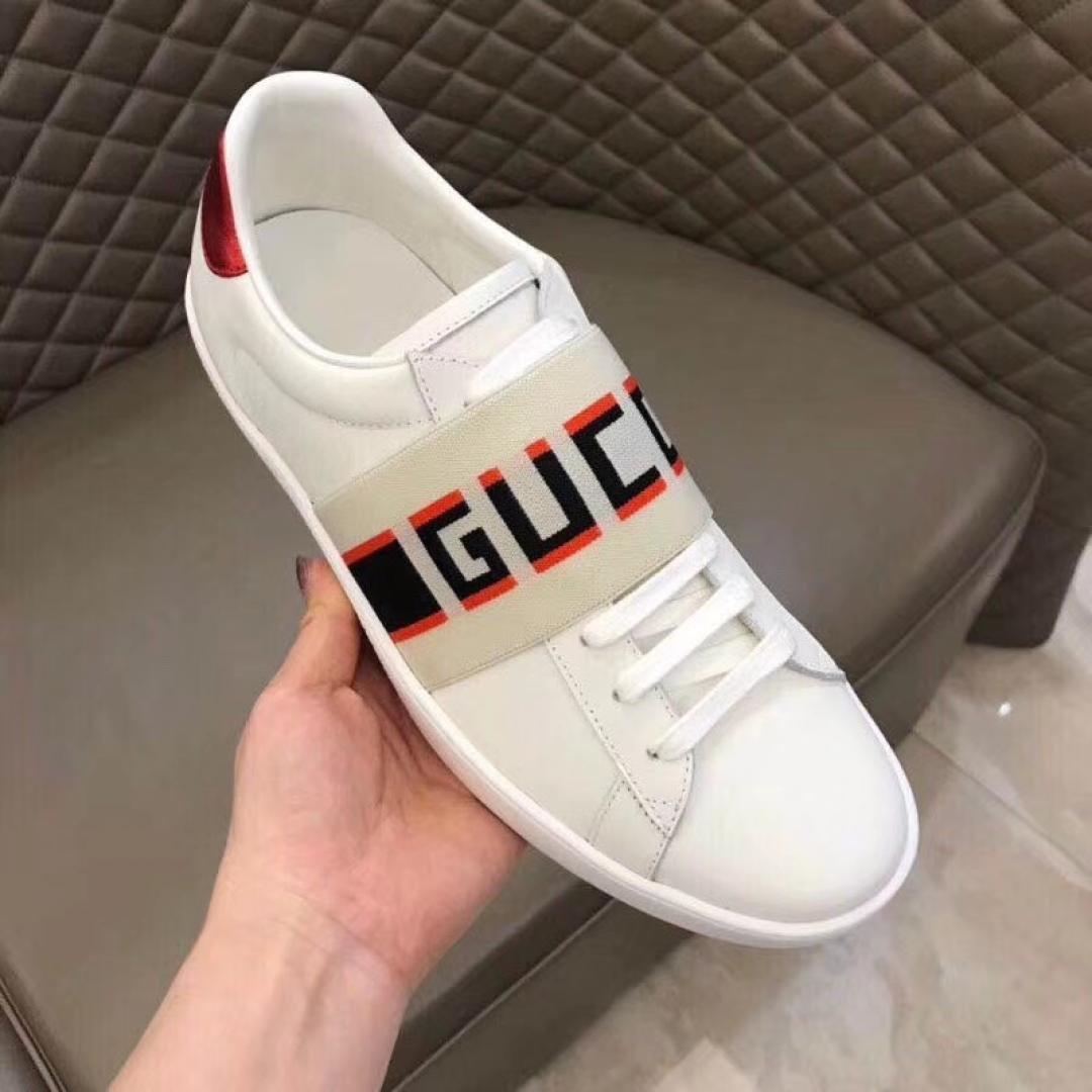 GUCCI STRIPE LEATHER SNEAKER
